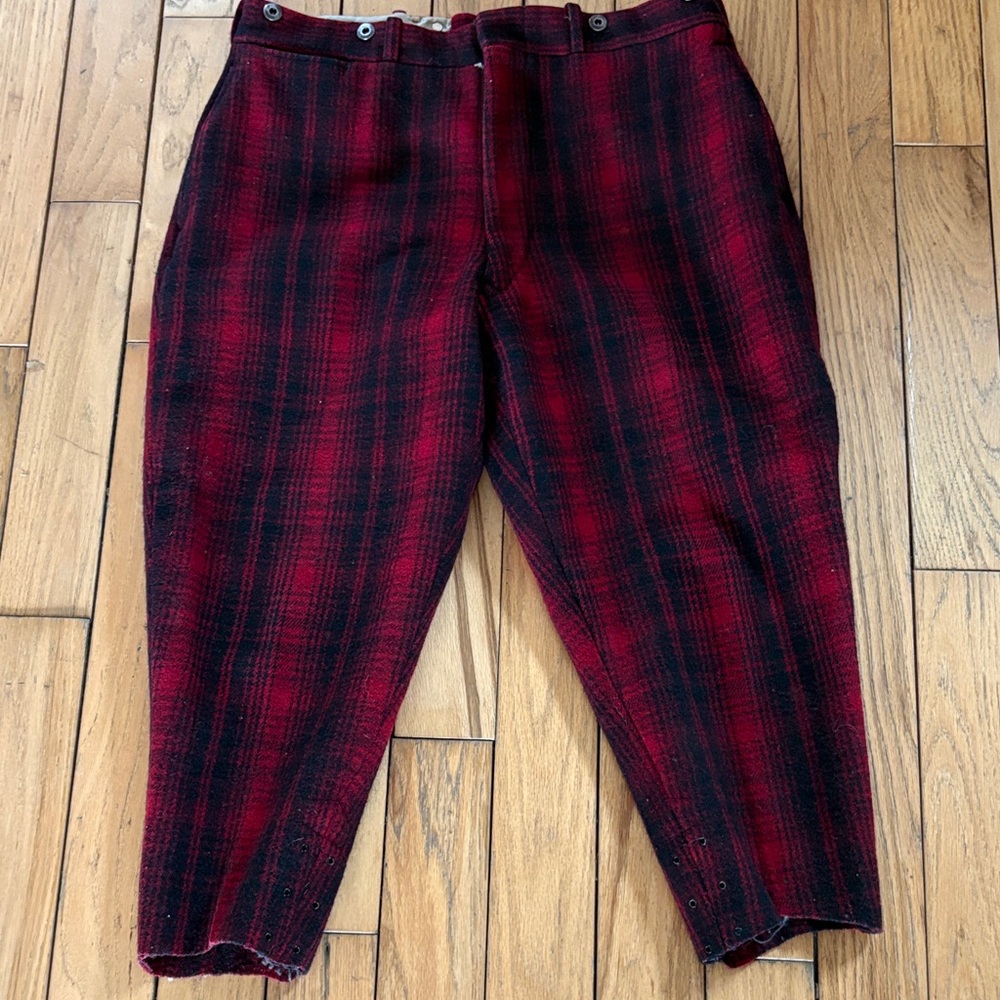 Vintage Men’s Woolrich Plaid Red and Black Pants 17.5 waist/ 23 length